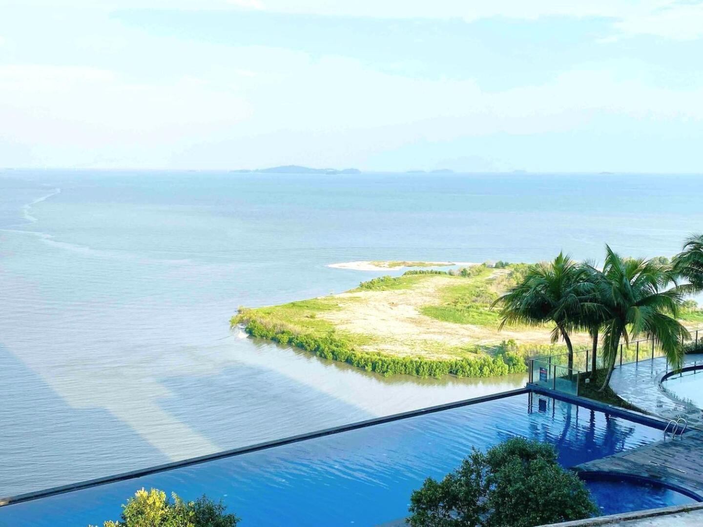 Silverscape Seaview Residence Melaka ภายนอก รูปภาพ